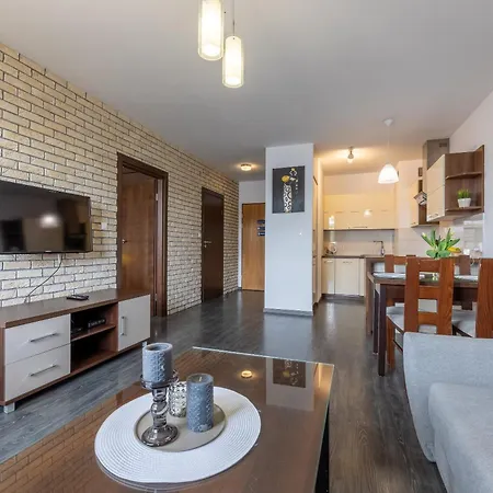 Apartamenty Baltyckie - Bulwar Portowy - Widok Na Port, Centrum, Najlepsza Lokalizacja W Ustce Ustka Exterior photo