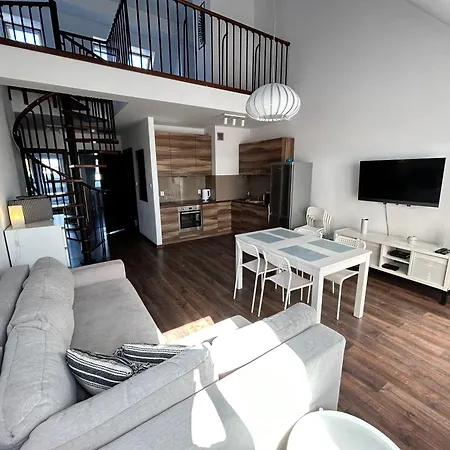Apartamenty Baltyckie - Bulwar Portowy - Widok Na Port, Centrum, Najlepsza Lokalizacja W Ustce Ustka Room photo